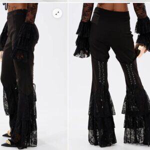 LOOKS AND FEELS GOOD LACE FLARE LEGGING